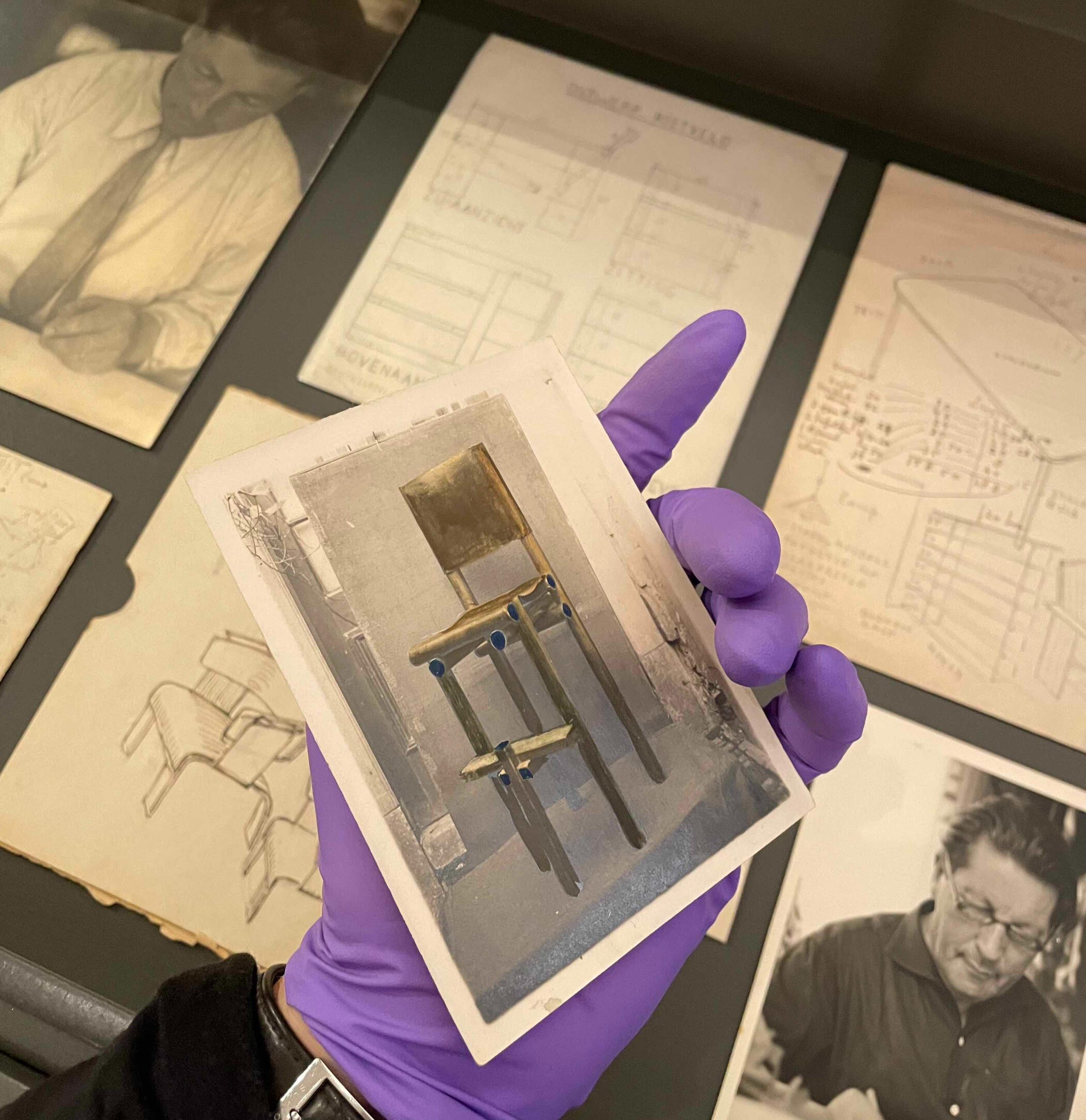 Preparation of a showcase about the work of Theo van Doesburg, Centraal Museum